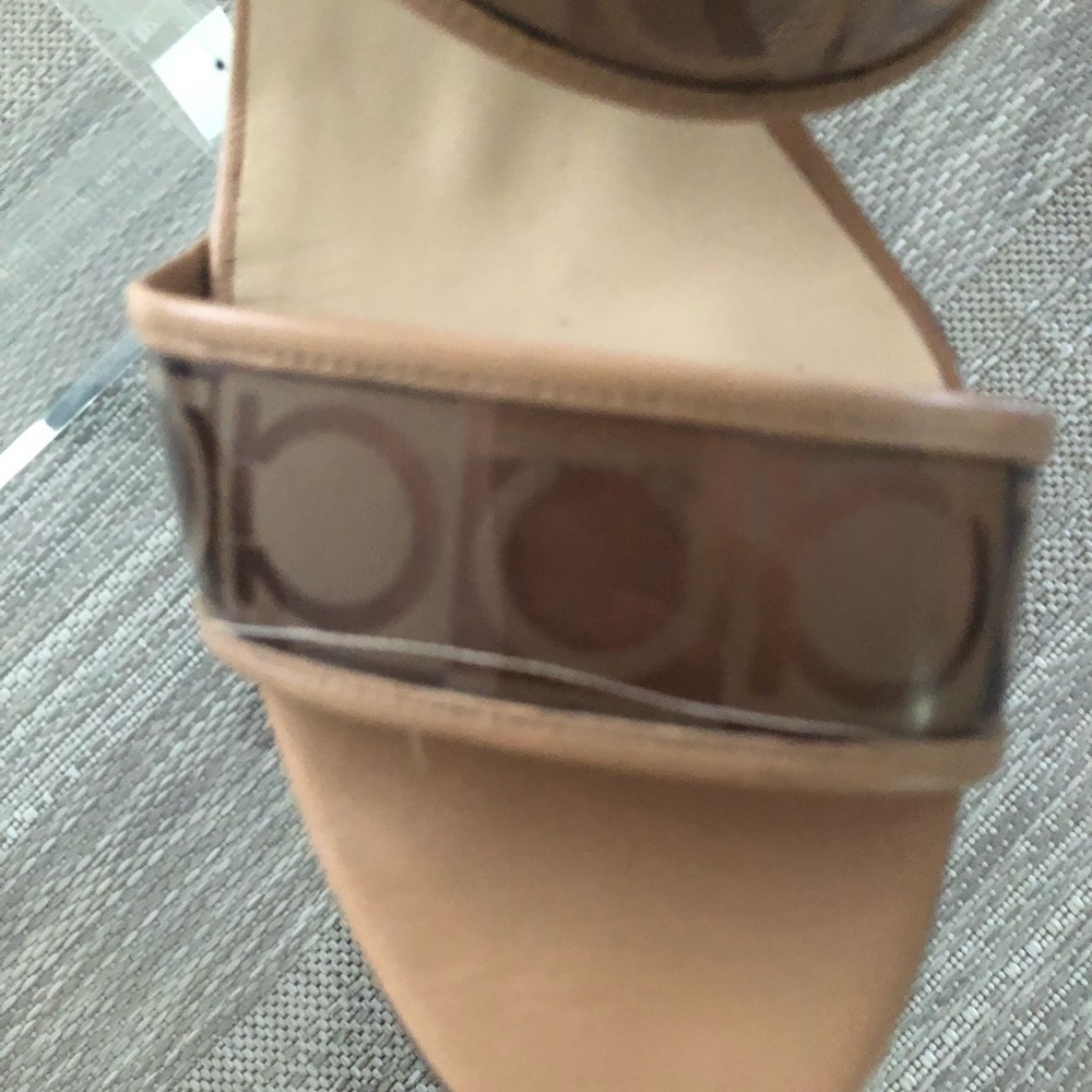 Ferragamo sandals - Picture 6 of 7